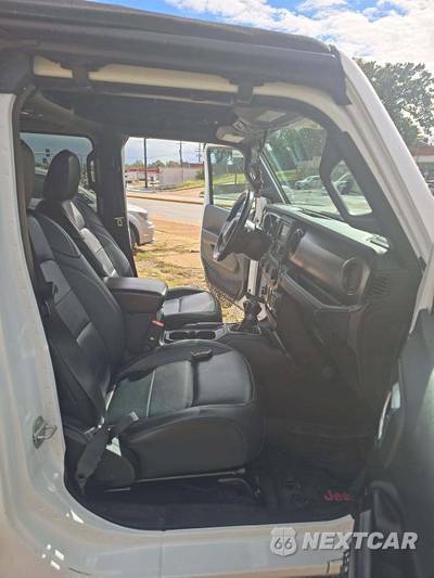 2018 Jeep Wrangler Unlimited Sport S - zdjęcie 15 z 24 - miniatura
