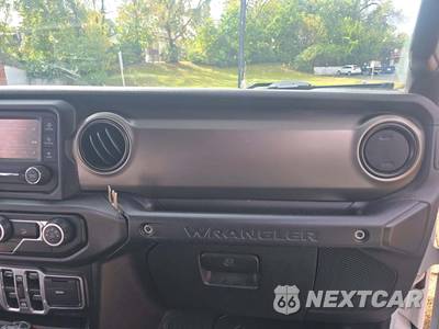 2018 Jeep Wrangler Unlimited Sport S - zdjęcie 16 z 24 - miniatura
