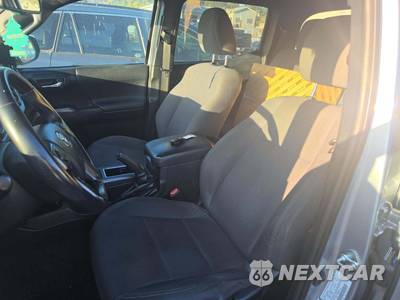 2019 Toyota Tacoma TRD Off-Road Crew Cab Medium Bed - zdjęcie 3 z 21 - miniatura