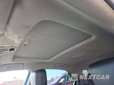 2017 Chevrolet Equinox Premier 1LZ - zdjęcie 8 z 20 - miniatura