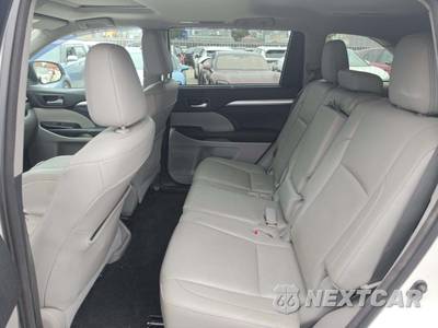 2014 Toyota Highlander XLE - zdjęcie 10 z 18 - miniatura