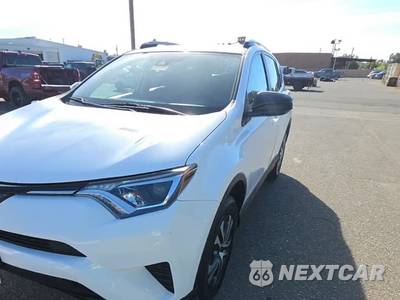 2018 Toyota RAV4 LE - zdjęcie 1 z 17 - miniatura
