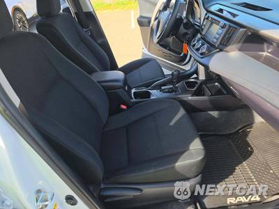 2018 Toyota RAV4 LE - zdjęcie 15 z 17 - miniatura