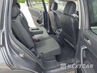 2019 Volkswagen Tiguan SE - zdjęcie 14 z 19 - miniatura