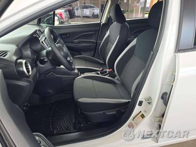 2025 Nissan Versa S - zdjęcie 6 z 20 - miniatura