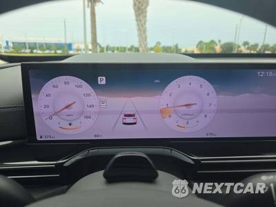 2026 Genesis GV80 2.5T - zdjęcie 9 z 29 - miniatura