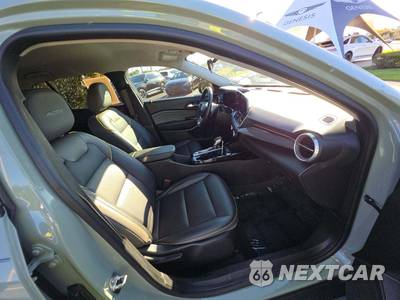 2025 Chevrolet Trax ACTIV - zdjęcie 18 z 28 - miniatura