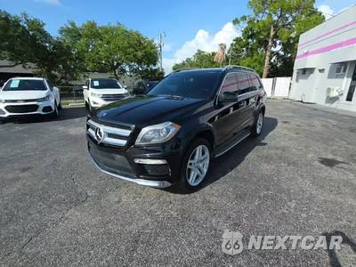 2014 Mercedes-Benz GL 550 4MATIC - zdjęcie 1 z 46 - miniatura