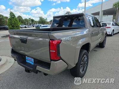 2026 Toyota Tacoma TRD Sport Crew Cab Medium Bed - zdjęcie 3 z 26 - miniatura