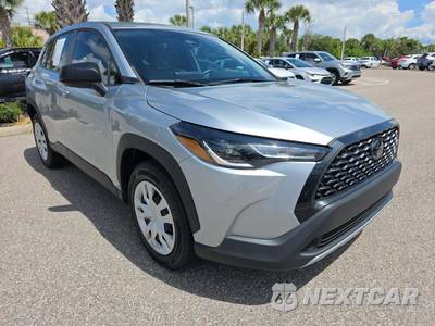 2024 Toyota Corolla Cross L - zdjęcie 4 z 27 - miniatura