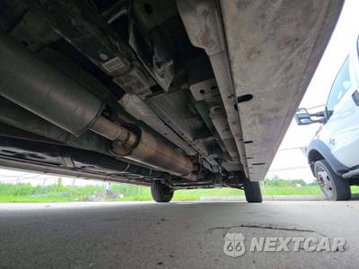 2019 Ford Transit 250 Cargo Van w/RH Swing-Out Doors Low Roof 129.9" WB - zdjęcie 16 z 31 - miniatura