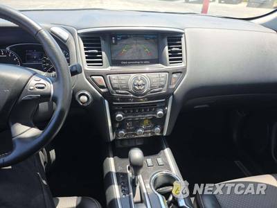2020 Nissan Pathfinder SV - zdjęcie 7 z 32 - miniatura