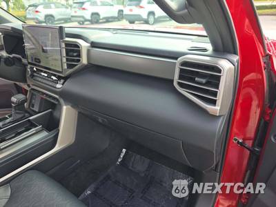 2025 Toyota Sequoia SR5 - zdjęcie 20 z 34 - miniatura