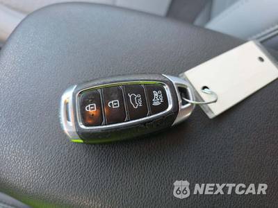 2019 Hyundai Kona Limited - zdjęcie 8 z 38 - miniatura