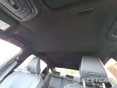 2025 Toyota Crown XLE - zdjęcie 11 z 28 - miniatura