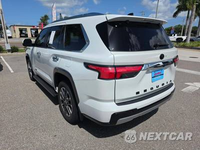 2024 Toyota Sequoia Limited - zdjęcie 2 z 37 - miniatura