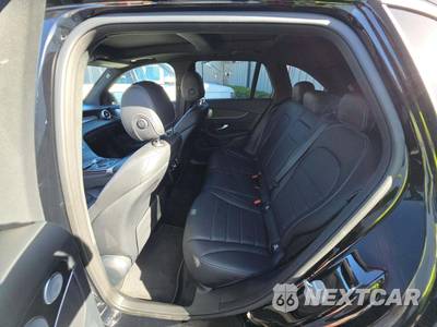 2020 Mercedes-Benz GLC 300 4MATIC - zdjęcie 13 z 32 - miniatura