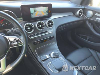 2020 Mercedes-Benz GLC 300 4MATIC - zdjęcie 10 z 32 - miniatura