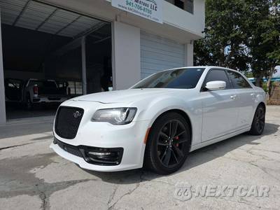 2023 Chrysler 300 300C