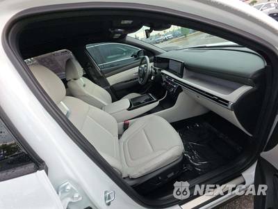 2025 Hyundai Tucson Limited - zdjęcie 18 z 31 - miniatura