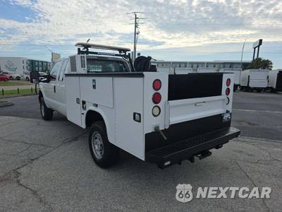 2016 Ford Super Duty F-350 Cab Chassis XL Extended Cab w/Rear Doors - zdjęcie 2 z 39 - miniatura