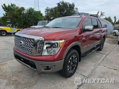 2019 Nissan TITAN Platinum Reserve Crew Cab Short Bed