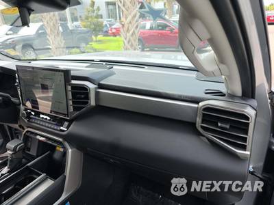 2024 Toyota Sequoia Limited - zdjęcie 20 z 35 - miniatura
