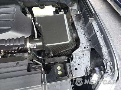 2021 Nissan TITAN Platinum Reserve Crew Cab Short Bed - zdjęcie 23 z 29 - miniatura
