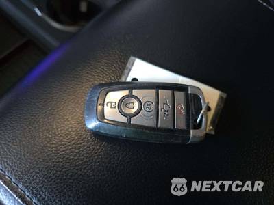 2019 Ford Super Duty F-250 Lariat Crew Cab Medium Bed - zdjęcie 8 z 40 - miniatura