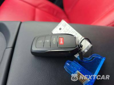 2023 Toyota Crown XLE - zdjęcie 5 z 32 - miniatura