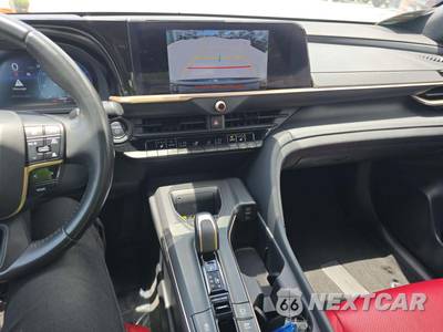 2023 Toyota Crown XLE - zdjęcie 7 z 32 - miniatura
