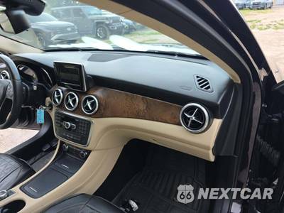 2015 Mercedes-Benz GLA 250 - zdjęcie 19 z 43 - miniatura