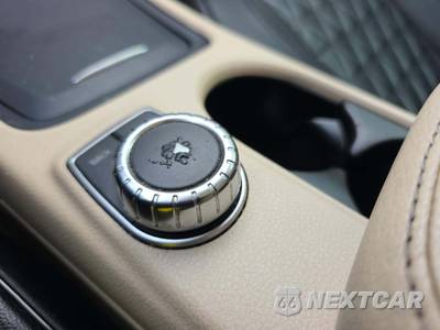 2015 Mercedes-Benz GLA 250 - zdjęcie 41 z 43 - miniatura