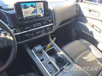 2024 Nissan Pathfinder SL - zdjęcie 10 z 32 - miniatura