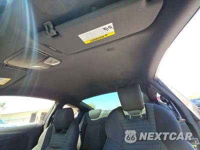 2015 Hyundai Genesis Coupe 3.8 w/Black Interior - zdjęcie 8 z 35 - miniatura