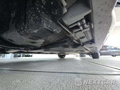 2025 Toyota Corolla Hybrid LE Sedan - zdjęcie 7 z 28 - miniatura