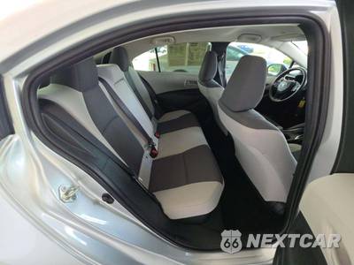 2025 Toyota Corolla Hybrid LE Sedan - zdjęcie 16 z 28 - miniatura