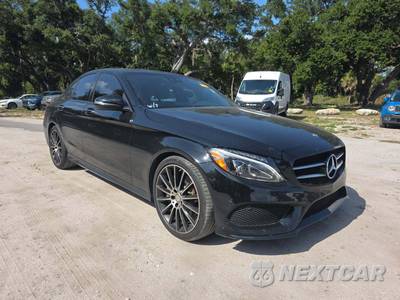 2017 Mercedes-Benz C 300 Sedan - zdjęcie 4 z 36 - miniatura