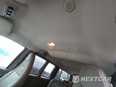 2018 Chevrolet Express 3500 Passenger Van LS 1LS 155.0" WB - zdjęcie 11 z 31 - miniatura