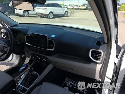 2026 Hyundai Venue SEL - zdjęcie 19 z 29 - miniatura