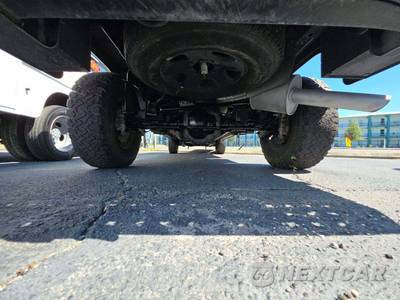 2022 Ram 2500 Tradesman Crew Cab Long Bed - zdjęcie 15 z 32 - miniatura