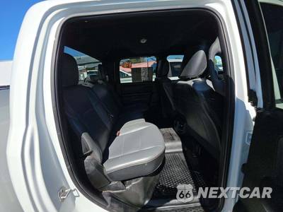2022 Ram 2500 Tradesman Crew Cab Long Bed - zdjęcie 16 z 32 - miniatura