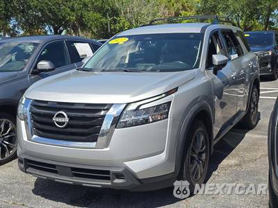 2022 Nissan Pathfinder SV - zdjęcie 1 z 23 - miniatura