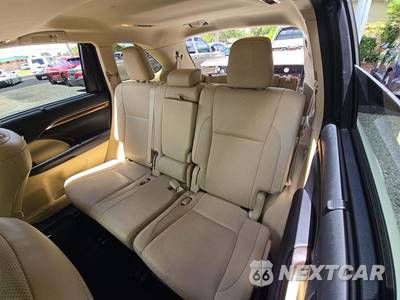 2017 Toyota Highlander Limited - zdjęcie 13 z 23 - miniatura