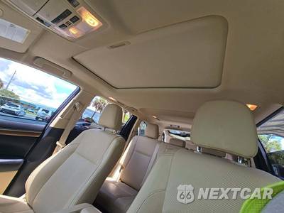 2017 Toyota Highlander Limited - zdjęcie 11 z 23 - miniatura