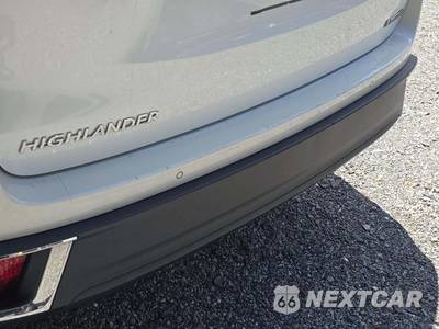 2017 Toyota Highlander Limited - zdjęcie 23 z 23 - miniatura