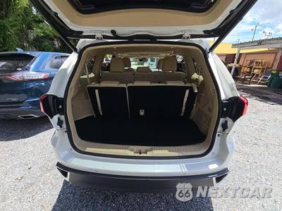 2017 Toyota Highlander Limited - zdjęcie 15 z 23 - miniatura