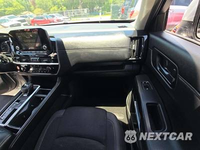 2024 Nissan Pathfinder SV - zdjęcie 20 z 24 - miniatura