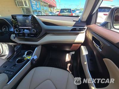2022 Toyota Highlander XLE - zdjęcie 20 z 25 - miniatura