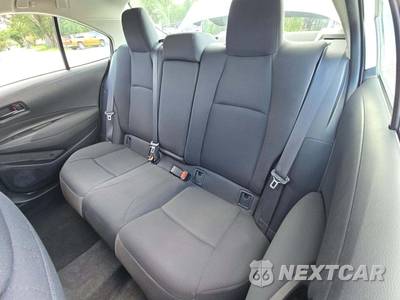 2025 Toyota Corolla LE Sedan - zdjęcie 13 z 26 - miniatura